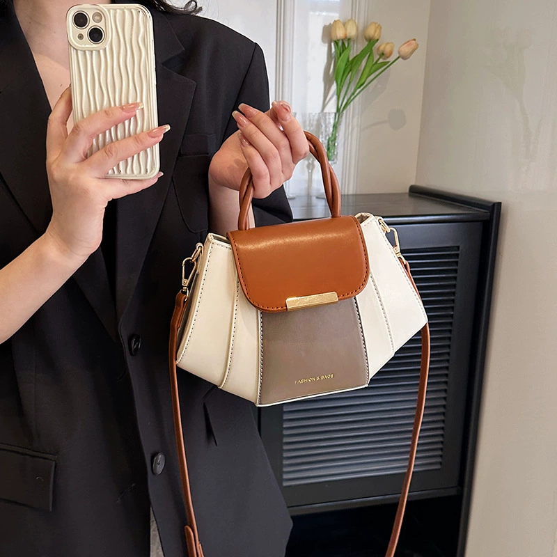 Tas Selempang Wanita - Tampak Dalam